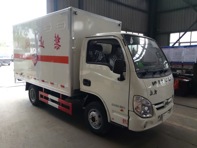 躍進汽油3米3(藍牌)液體廂式車