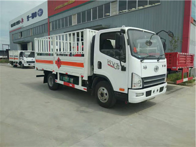 一汽解放4米1(藍(lán)牌)氣瓶車