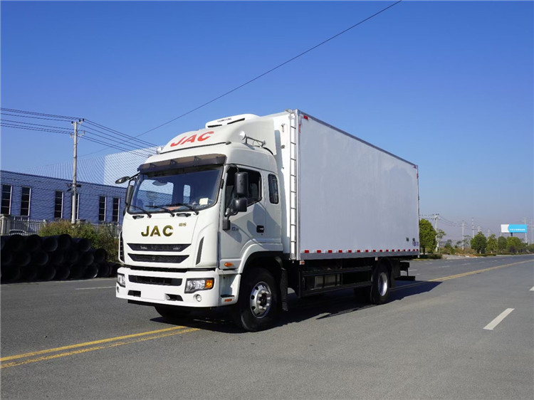 國六 江淮帥鈴Q9(6.8米冷藏車)