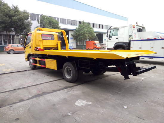 福田歐馬可清障車(國五黃牌)